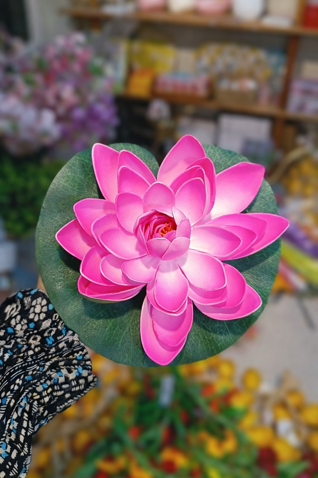 Artificial Lotus Flower Arrangements - Vibrant Floating Lotus Decor (Yellow, Pink, Red, Purple, Blue) - Image 2